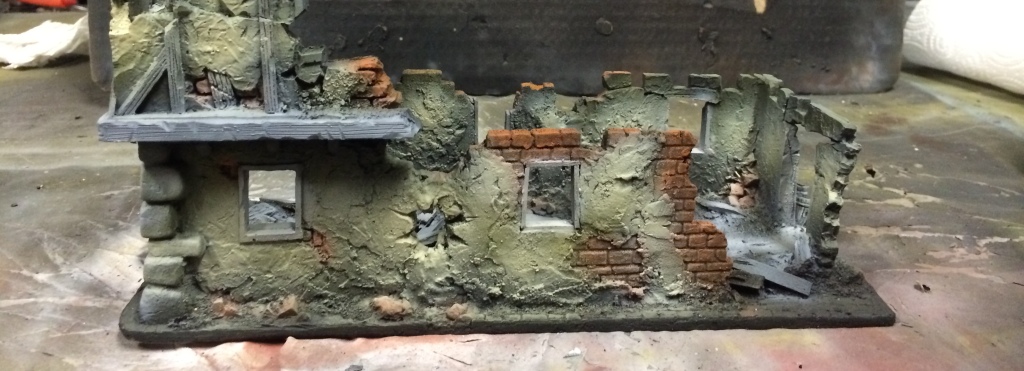 Malval table – Ruined buildings painting